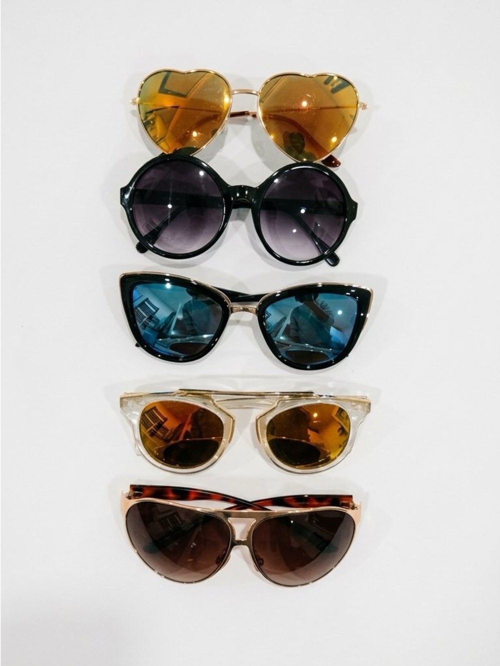 Assorted Women's Fashion Sunglasses - Multi-Color Mix